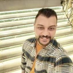 momen nasser