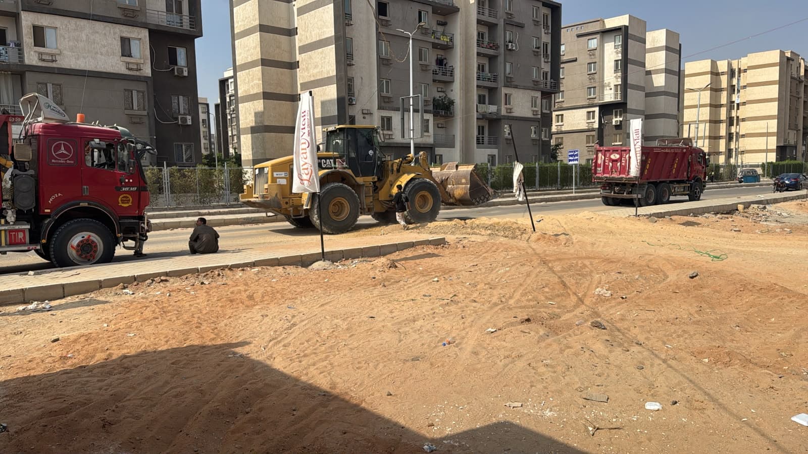 وحدة تجارية واجهة F-30 — 27 م² — الدور الأول 15