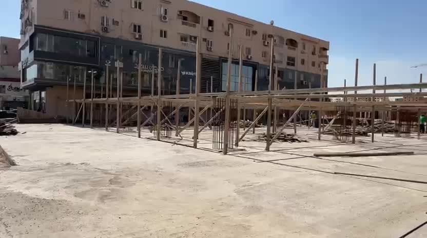 محل 42 م² + 27 م² خارجي 9