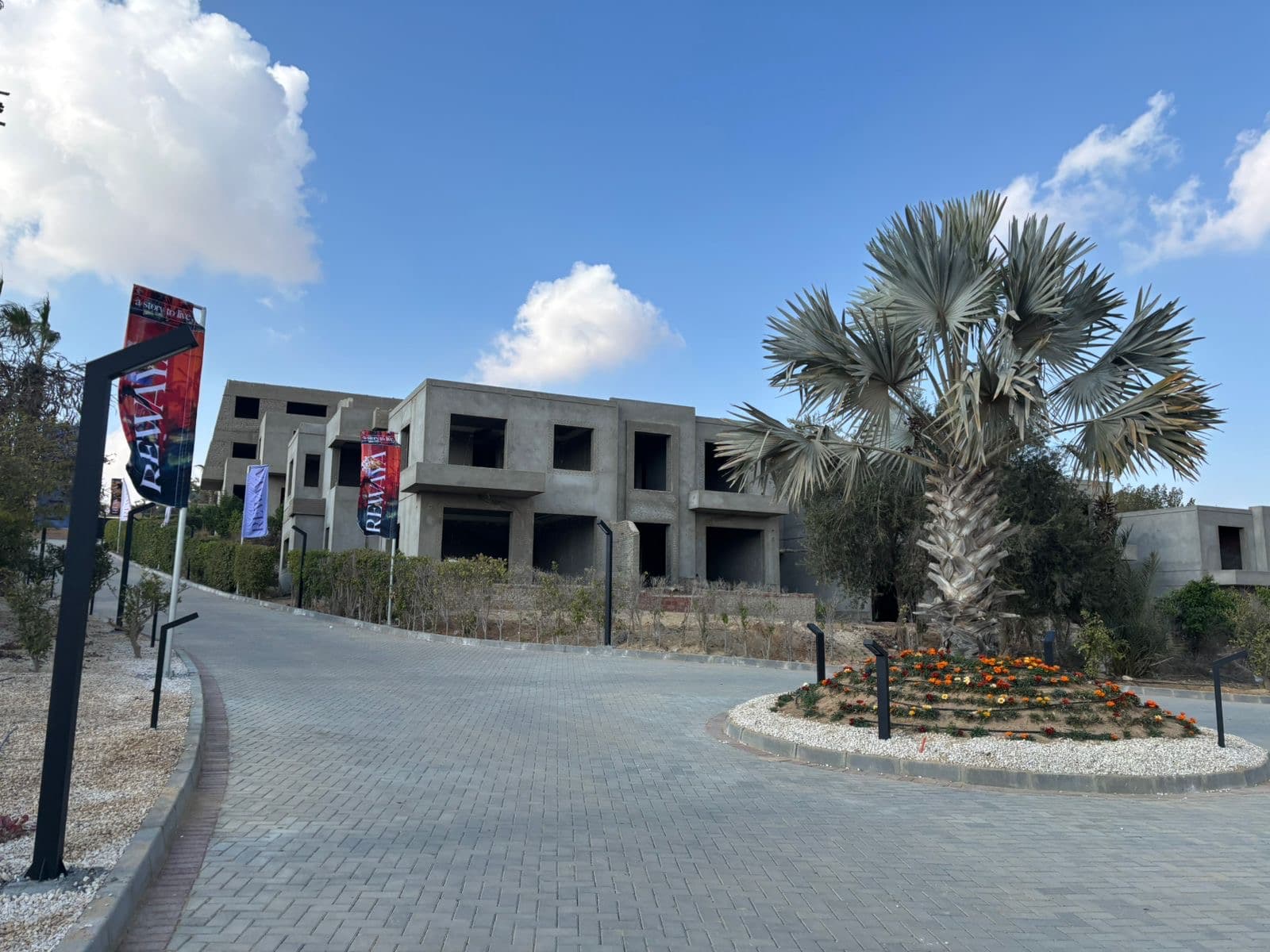 توين فيلا — 254 م² + جاردن 144 م² 20