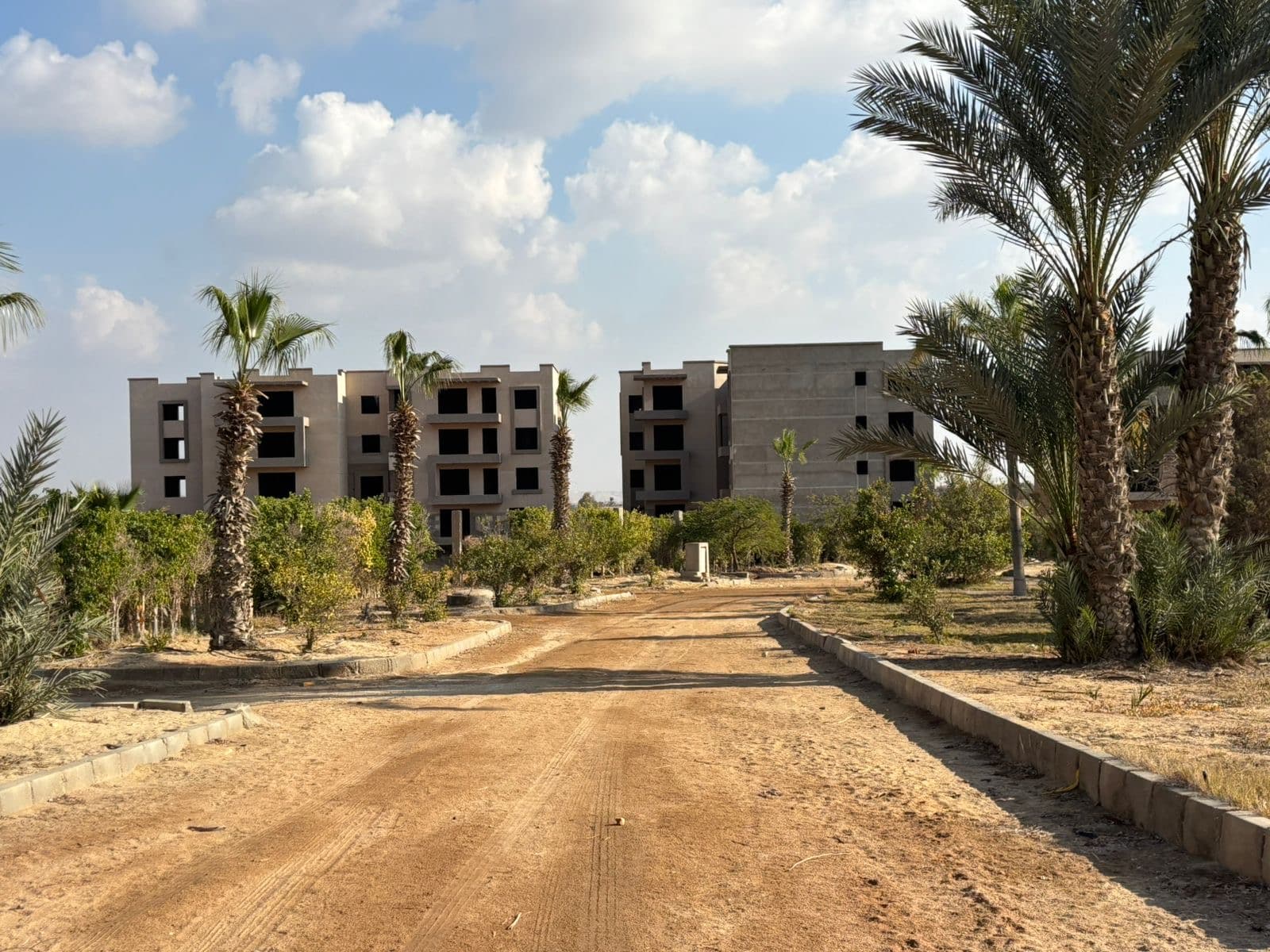 توين فيلا — 254 م² + جاردن 144 م² 21