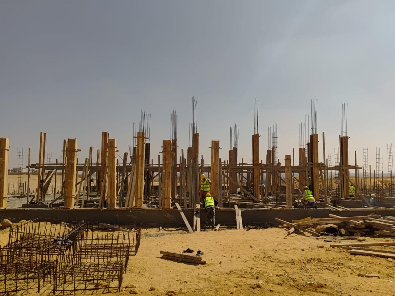 تاون هاوس كورنر — 202 م² + حديقة 141 م² 25